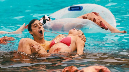 photo-5-du-film-piranha-3dd-jpg