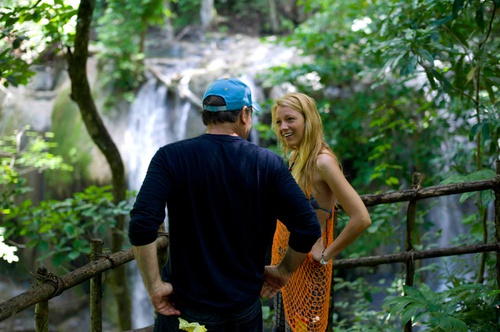oliver-stone-blake-lively-jpg