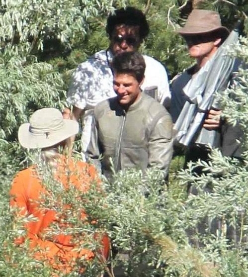 on-the-set-with-tom-cruise-png