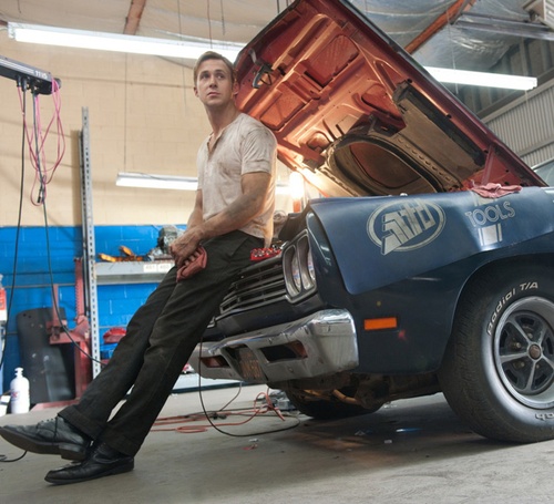 ryan-gosling-et-sa-voiture-jpg