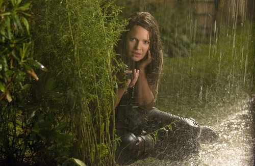 katherine-heigl-sous-la-pluie-jpg