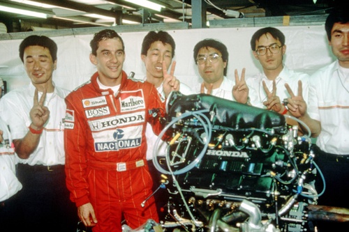 ayrton-et-son-moteur-jpg