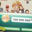 les-tuche-et-leur-cheque-jpg