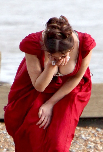 gemma-arterton-en-larmes-pour-byzantium-jpg