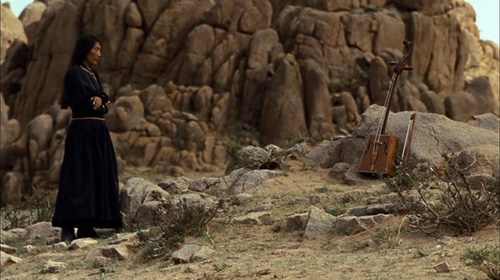 urna-chahar-tugchi-et-son-violon-jpg
