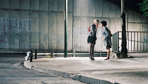 carmen-machi-dans-la-rue-jpg
