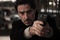 yvan-attal-arme-jpg
