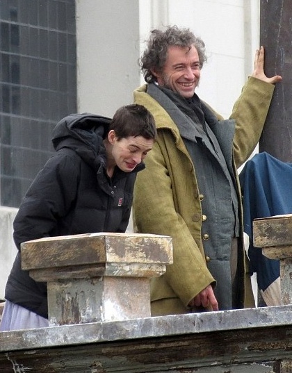anne-hathaway-et-hugh-jackman-png
