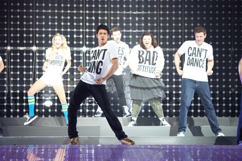 harry-shum-jr-au-centre-jpg