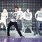 harry-shum-jr-au-centre-jpg - Glee ! On Tour : Le Film 3D 