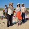 famille-a-la-plage-jpg - Le Skylab 