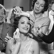 berenice-bejo-seance-maquillage-jpg