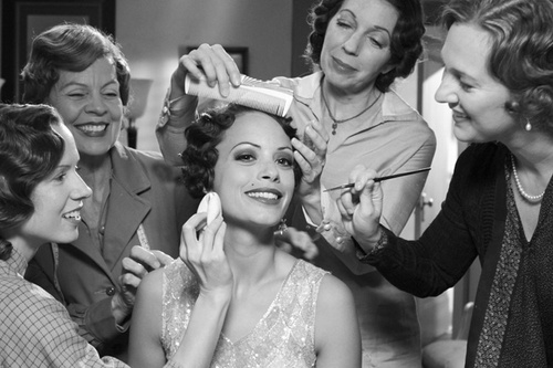 berenice-bejo-seance-maquillage-jpg
