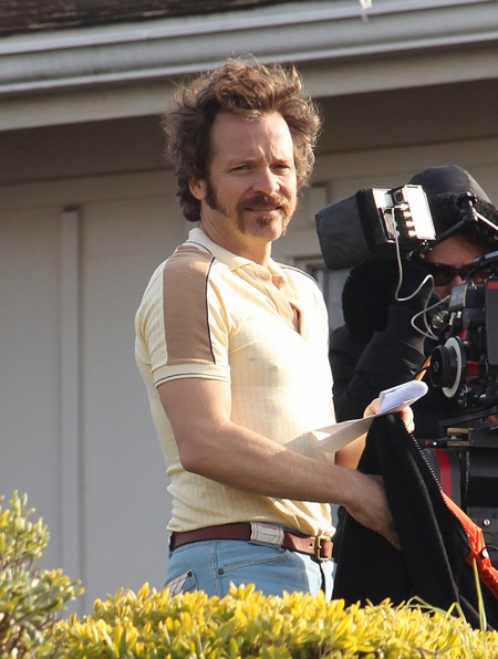 peter-sarsgaard-en-plein-tournage-png