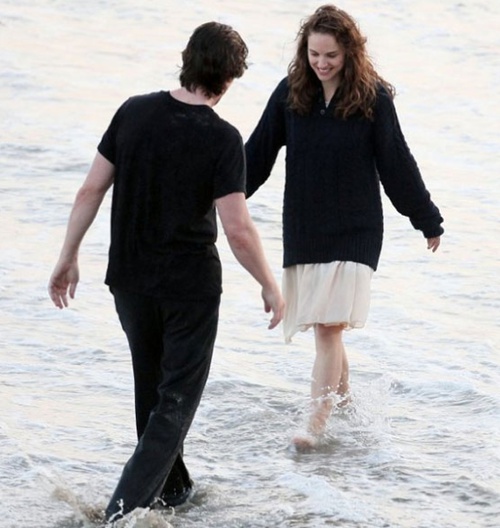 christian-bale-et-natalie-portman-png
