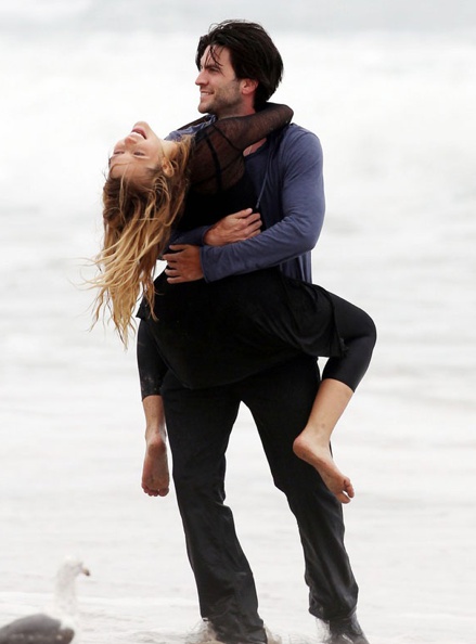 teresa-palmer-wes-bentley-png