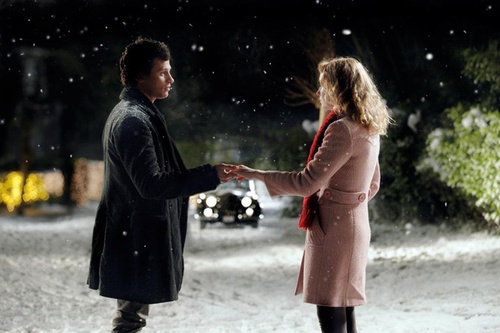 nicolas-giraud-et-deborah-francois-tournent-dans-les-tribulations-d-une-caissiere-jpg