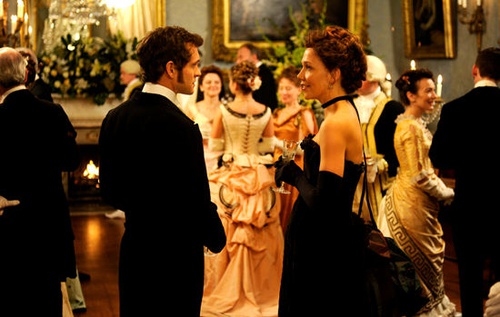 hugh-dancy-et-maggie-gyllenhaal-pour-oh-my-god-jpg