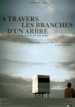 Affiche du film A travers les branches d'un arbre