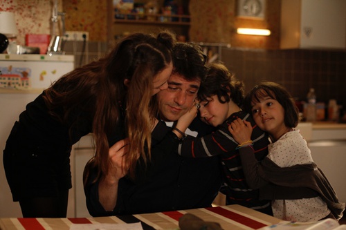thierry-neuvic-en-famille-jpg