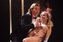 williem-dafoe-en-presentateur-jpg