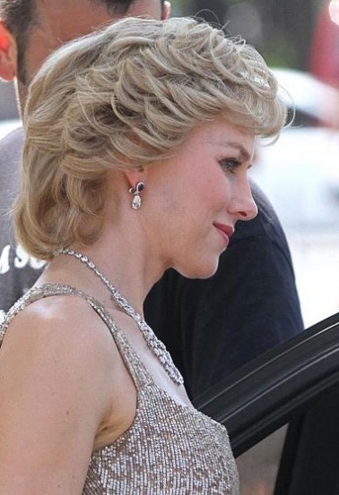 naomi-watts-de-profil-png
