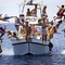 des-touristes-heureux-jpg - Terraferma  