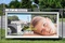 photo-6-du-film-mains-brunes-sur-la-ville-jpg