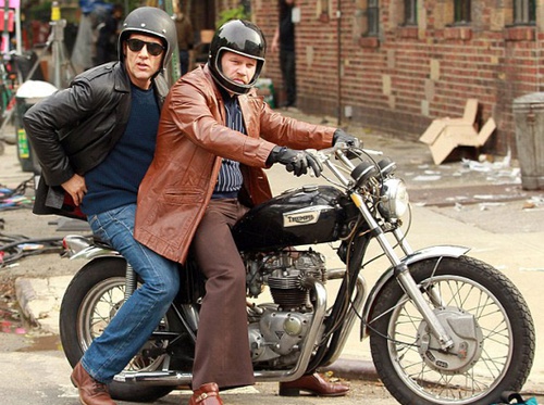 clive-owen-a-moto-png