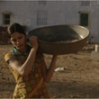 freida-pinto-a-la-ferme-jpg