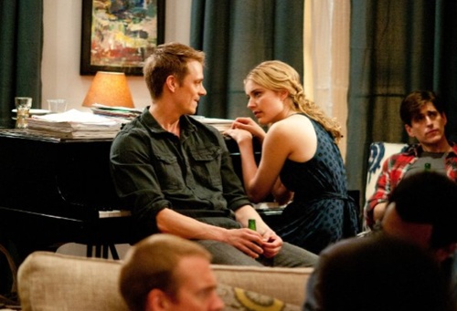 joel-kinnaman-greta-gerwig-png