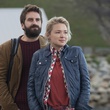 Grégoire Ludig et Virginie Efira  dans le film "Et Ta Soeur" exterieur