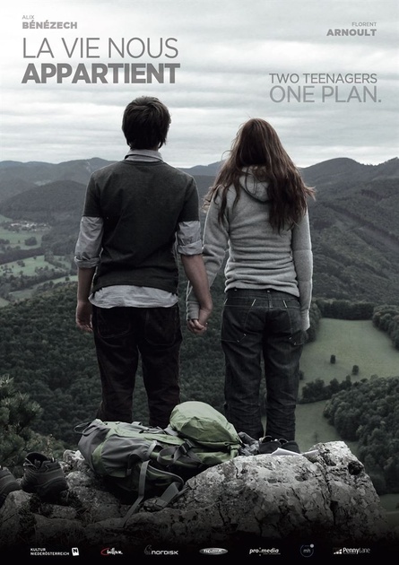 Affiche du film La Vie Nous Appartient 