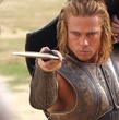 brad pitt et son epee