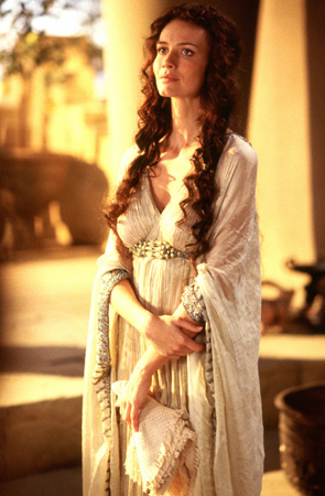 saffron burrows dans troie