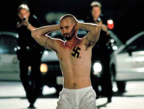 edward norton en pleine arrestation