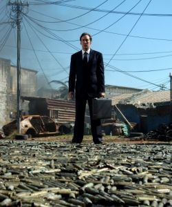 nicolas cage sur un tapis de douille - Lord of War