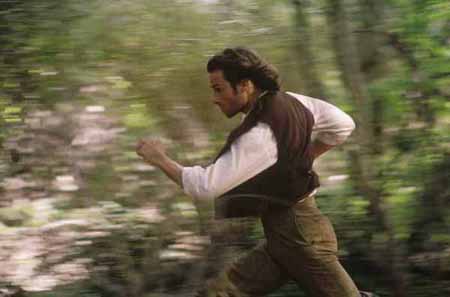 guy pearce en pleine action