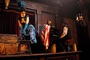 lucy gordon dans un saloon
