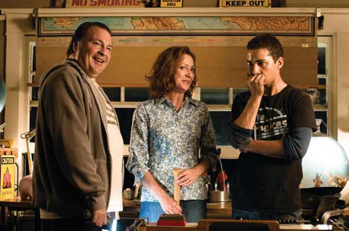 k  vin dunn julie white shia labeouf