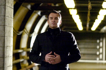 julian mcmahon