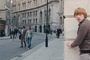 rupert grint faisant le guet