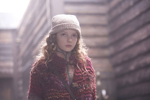 dakota blue richards a la croisee des mondes la boussole
