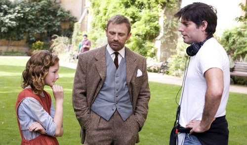 dakota blue richards daniel craig et chris weitz