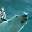 dakota blue richards sur l ours