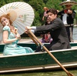 amy adams et patrick dempsey dans une barque