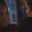 zoe saldana chris pine de dos