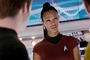 zoe saldana entre chris pine et john cho
