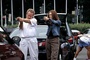 julianne moore ecoutant les conseils du realisateur