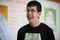 christopher mintz plasse sourit